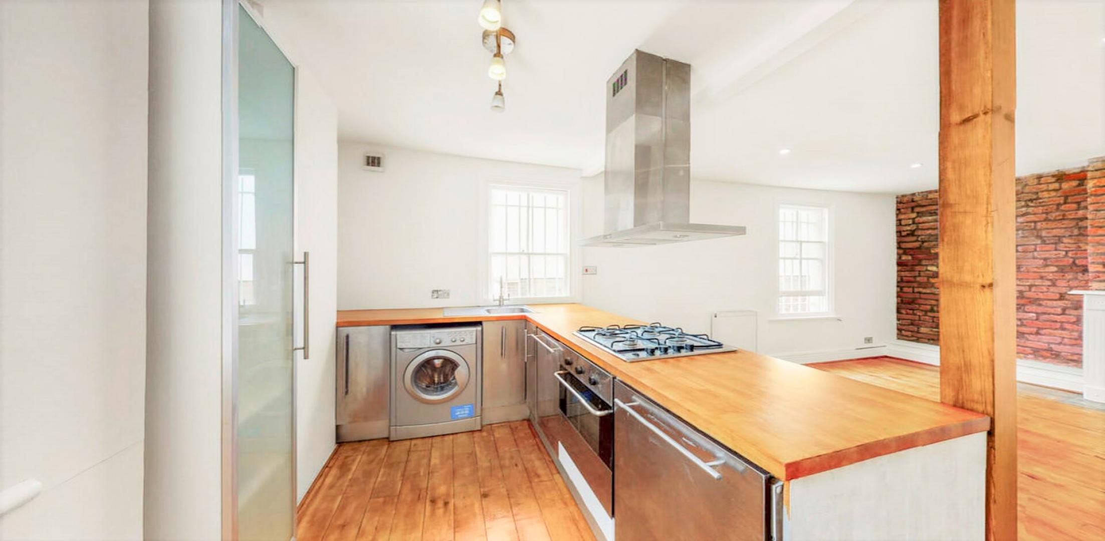 			1 Bedroom, 1 bath, 1 reception Flat			 North Pole Road, LADBROKE GROVE