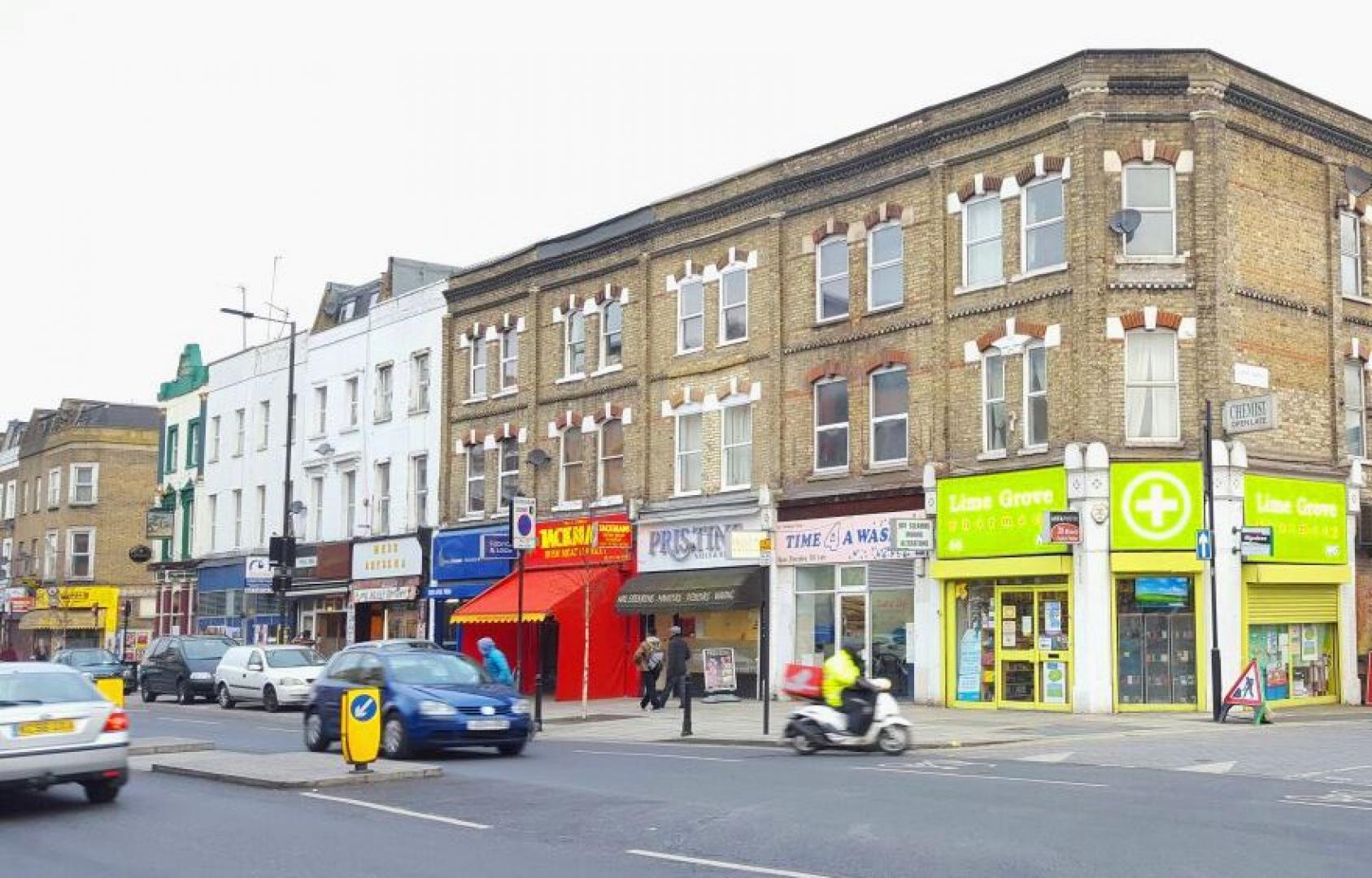 			UNDER OFFER , Studio Apartment, 1 bath, 1 reception Studio			 Goldhawk Road, Shepherds Bush