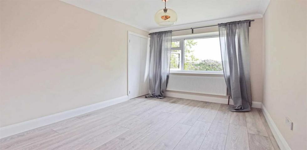 			2 Bedroom, 1 bath, 1 reception Maisonette			 St Davids Close, Wembley
