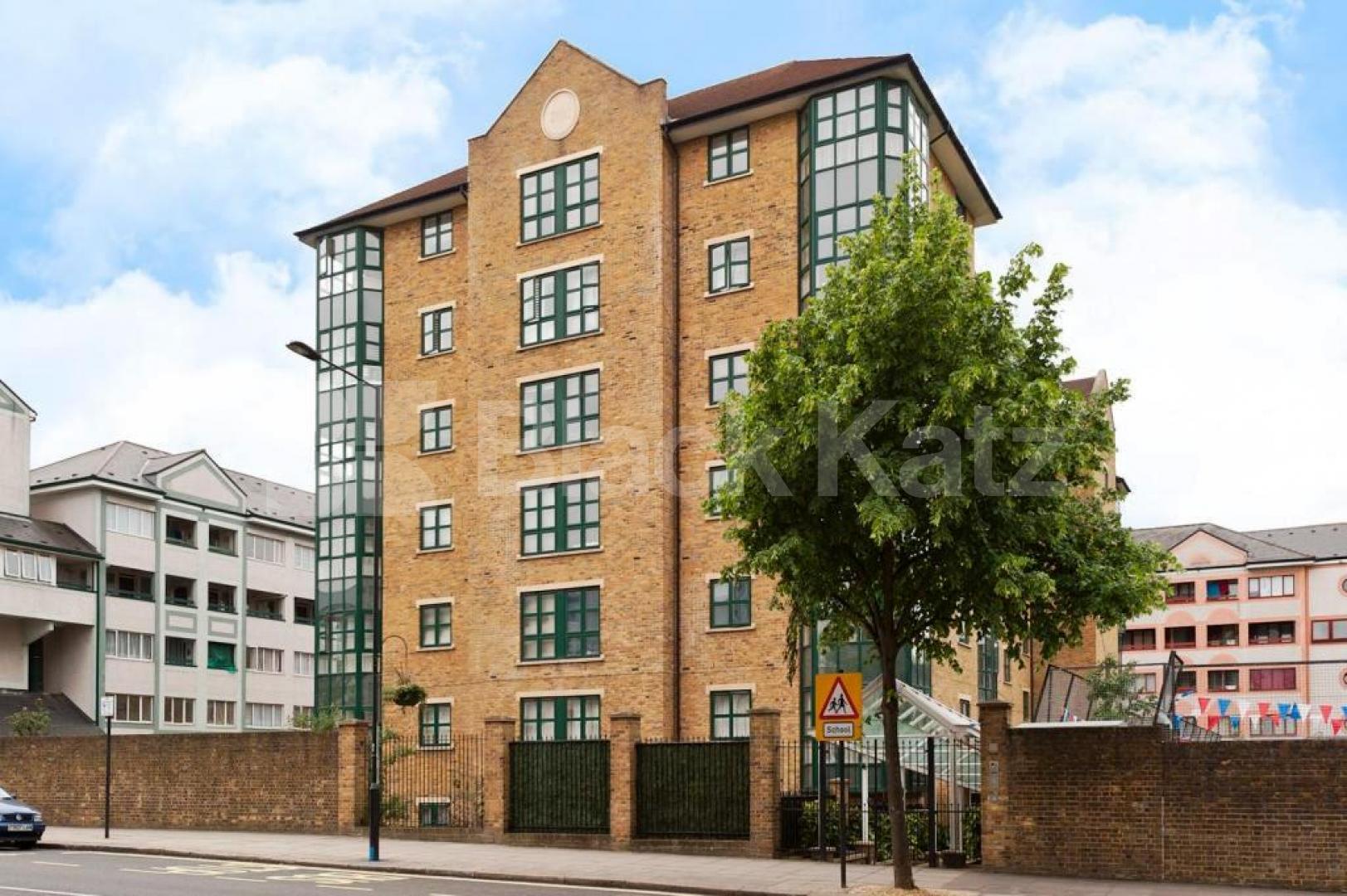 			NEW INSTRUCTION!, 2 Bedroom, 1 bath, 1 reception Flat			 Lisson Grove, MARYLEBONE