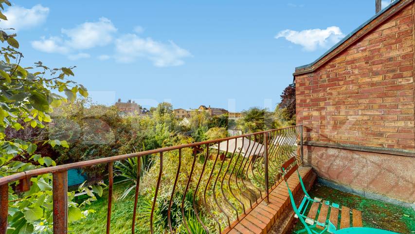 			3 Bedroom, 1 bath, 1 reception 			 Harvist Road,  London  NW6