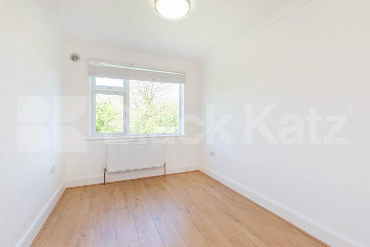 We are pleased to present this modern two double bedroom apartment that has been finished to a luxury standard Park Chase, Wembley, HA9,  Wembley