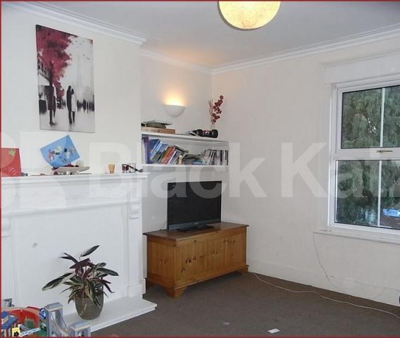			1 Bedroom, 1 bath, 1 reception Flat			 Henry Road, East Barnet