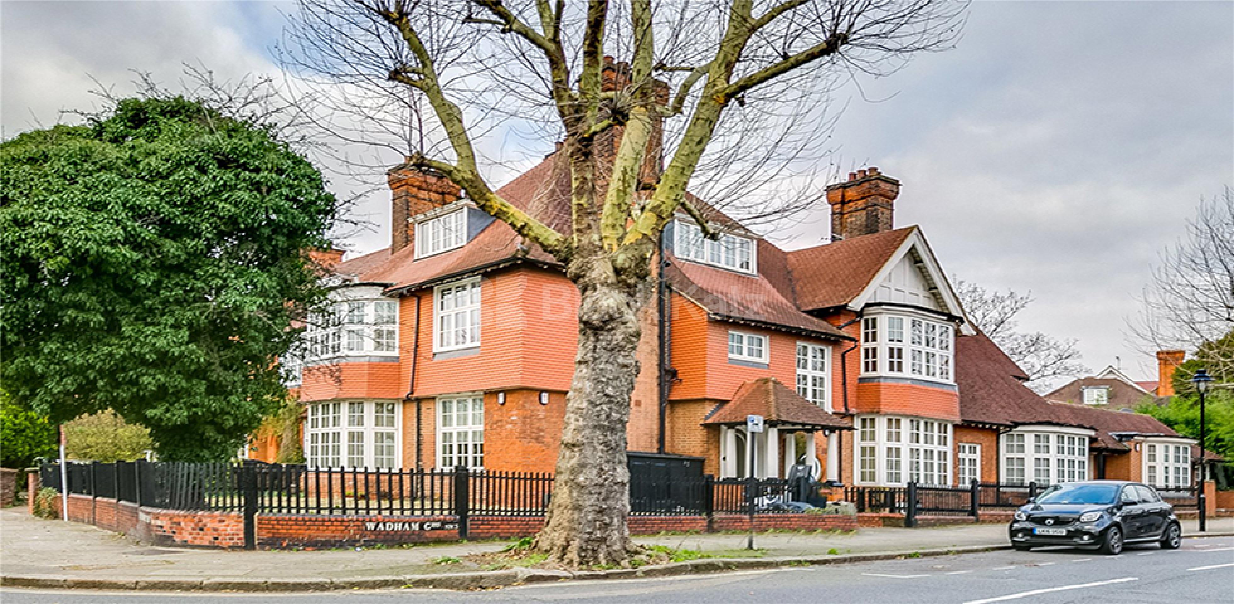 			NEW INSTRUCTION, 1 Bedroom, 1 bath, 1 reception Flat			 Wadham Gardens, PRIMROSE HILL NW3