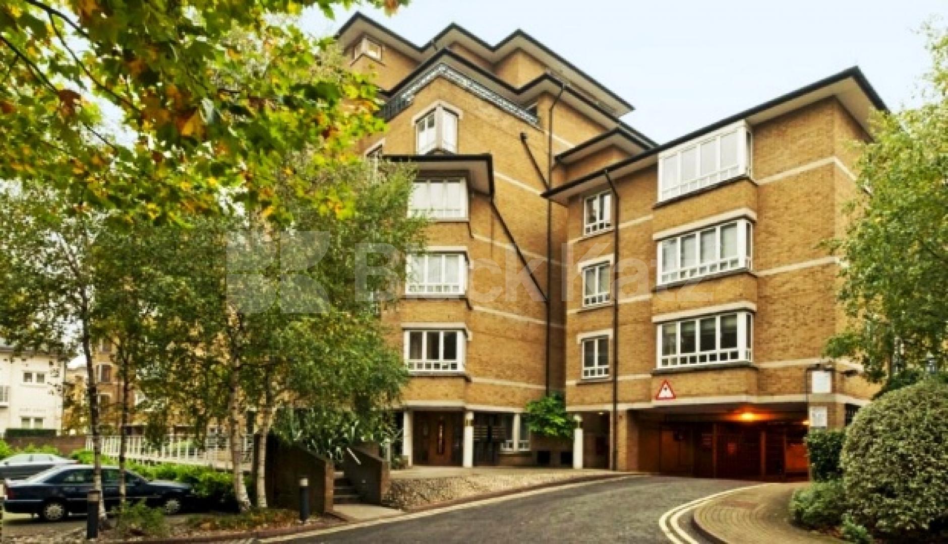 			1 Bedroom, 1 bath, 1 reception Flat			 Admiral Walk, MAIDA VALE