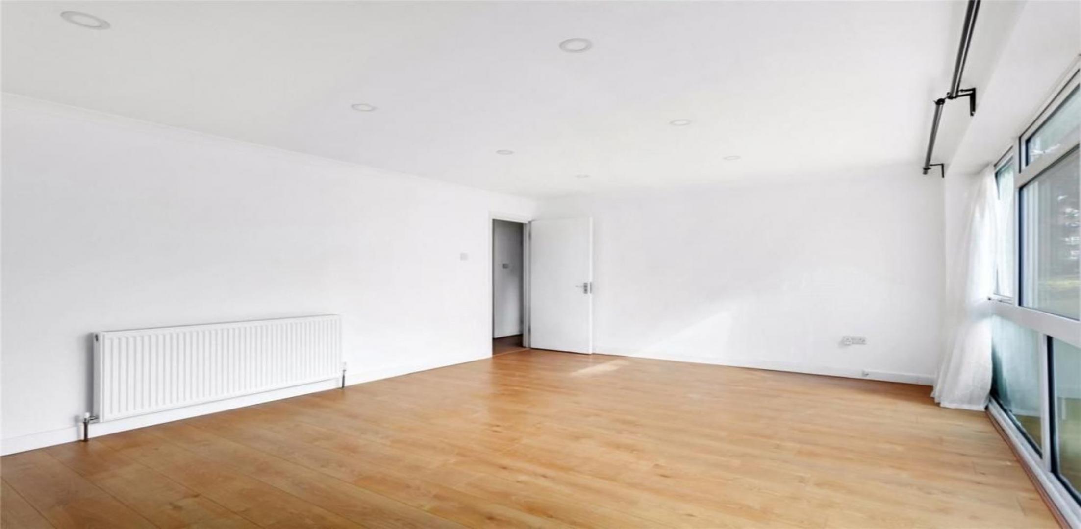 			1 Bedroom, 1 bath, 1 reception Apartment			 Kelmscott Court, Aran Drive, Stanmore