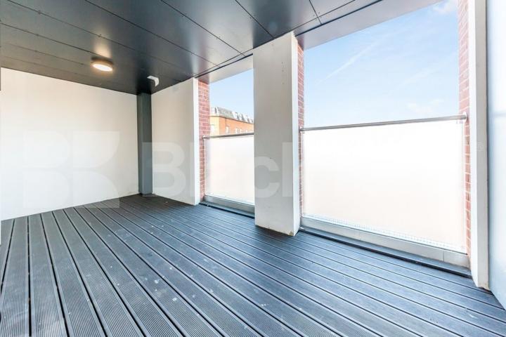 Huge luxury one bed within a private development and access to a private terrace Tottenham Lane, Crouch End