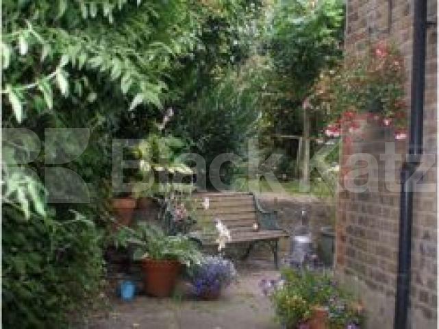 			LET!, 2 Bedroom, 1 bath, 1 reception Ground Floor Flat			 Crouch Hill, Crouch End