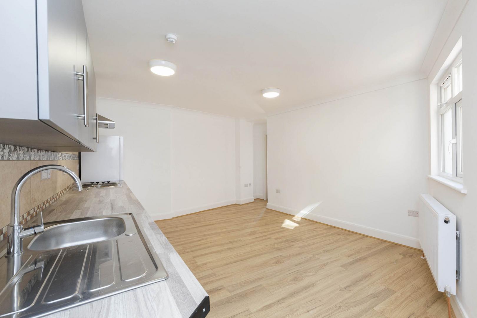 Modern and Central Apartment Burnley Road, Dollis Hill