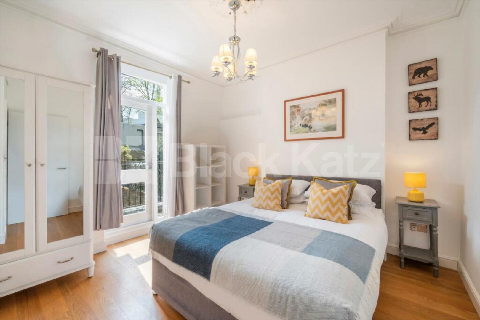 Beautiful stylish one bedroom set in a period conversion  Stratford Villas, Camden