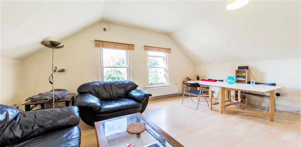 			3 Bedroom, 1 bath, 1 reception Flat			 Dyne Road, KILBURN
