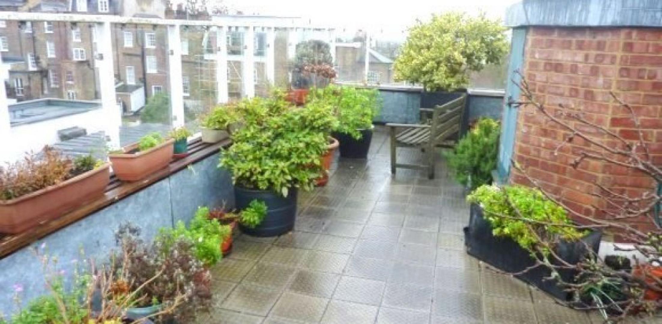 			NEW INSTRUCTION, 1 Bedroom, 1 bath, 1 reception Flat			 Holland Park Avenue, HOLLAND PARK