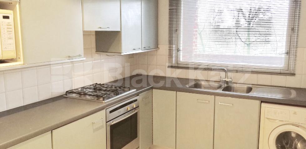 			2 Bedroom, 1 bath, 1 reception Flat			 Ollgar Close, SHEPHERDS BUSH