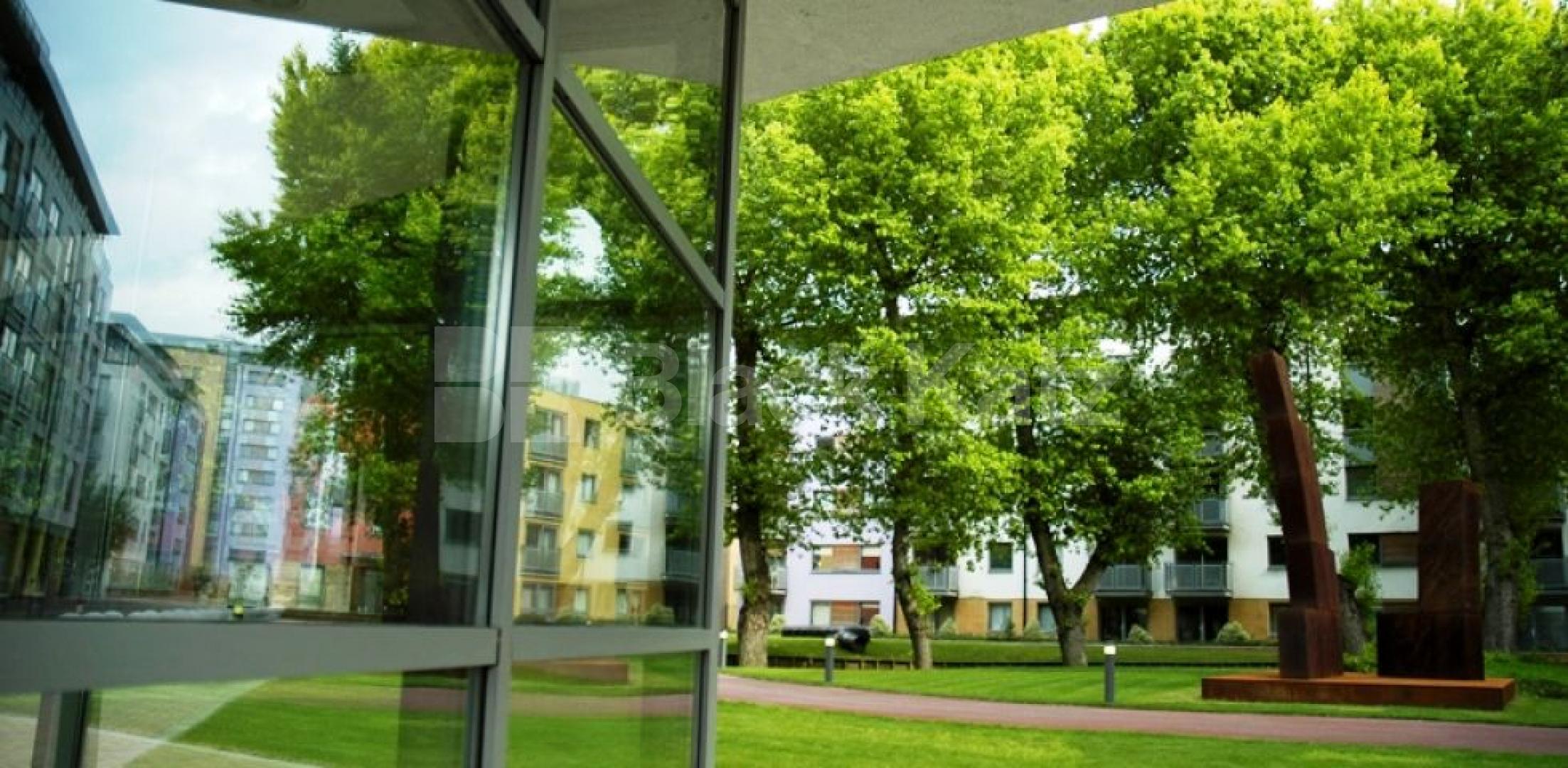 			2 Bedroom, 1 bath, 1 reception Apartment			 OneSE8. Deal's Gateway, Deptford/Greenwich