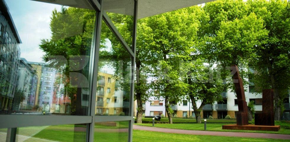 			2 Bedroom, 1 bath, 1 reception Apartment			 OneSE8. Deal's Gateway, Deptford/Greenwich