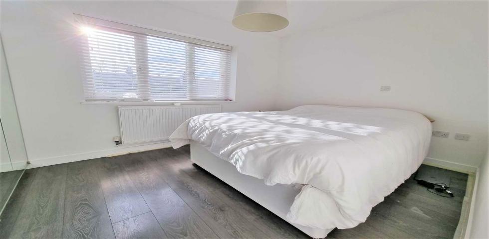 			Newly Refurbished, 2 Bedroom, 1 bath, 1 reception Flat			 Dyne Road, Kilburn