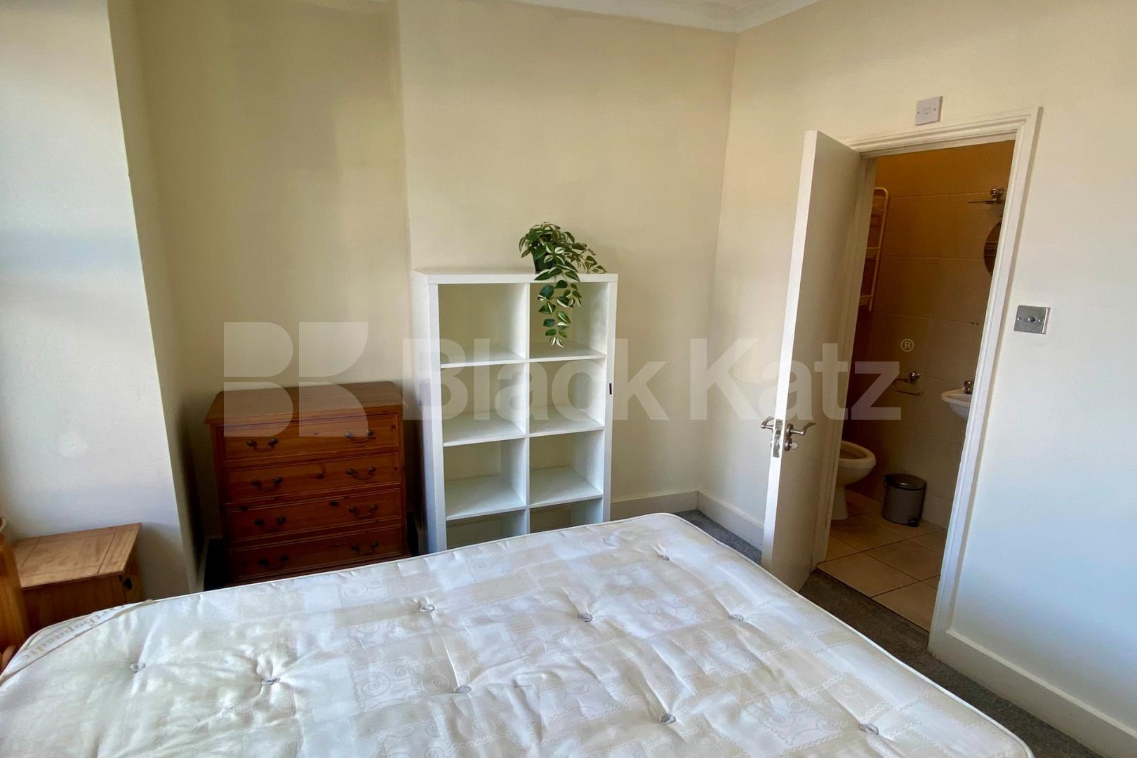 Flooded with natural light & offering 979 Sq Ft. of living & entertaining space Brading Road, Brixton