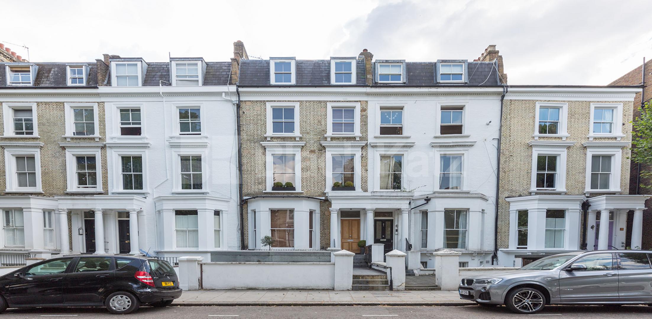 			Studio Apartment, 1 bath, 1 reception Flat			 Elsham Road, Holland Park/Kensington Olympia