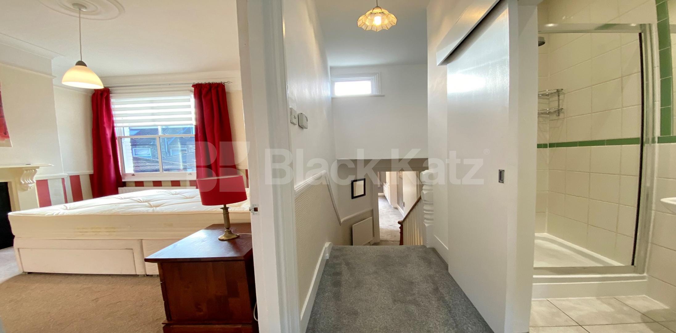 			LET, 2 Bedroom, 2 bath, 1 reception Apartment			 Handforth Road, Oval