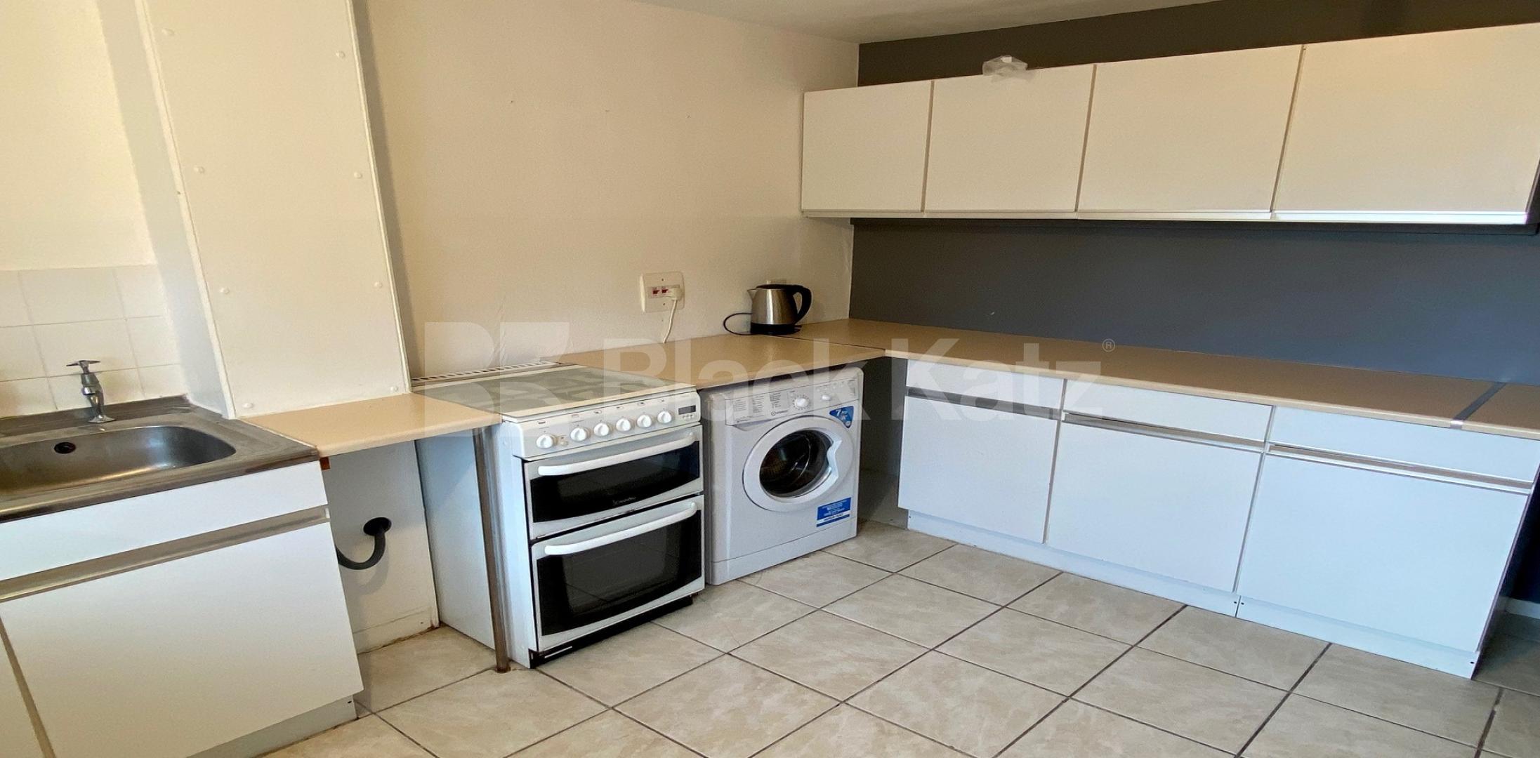 			LET, 1 Bedroom, 1 bath, 1 reception Apartment			 Vestry Road, Peckham