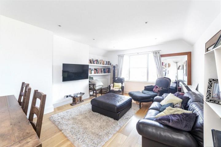 Modern and Central Apartment Ferncroft Ave, Hampstead