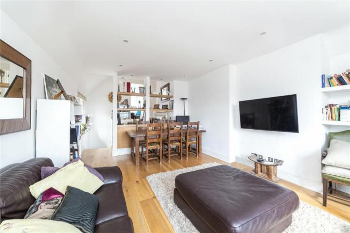 Modern and Central Apartment Ferncroft Ave, Hampstead