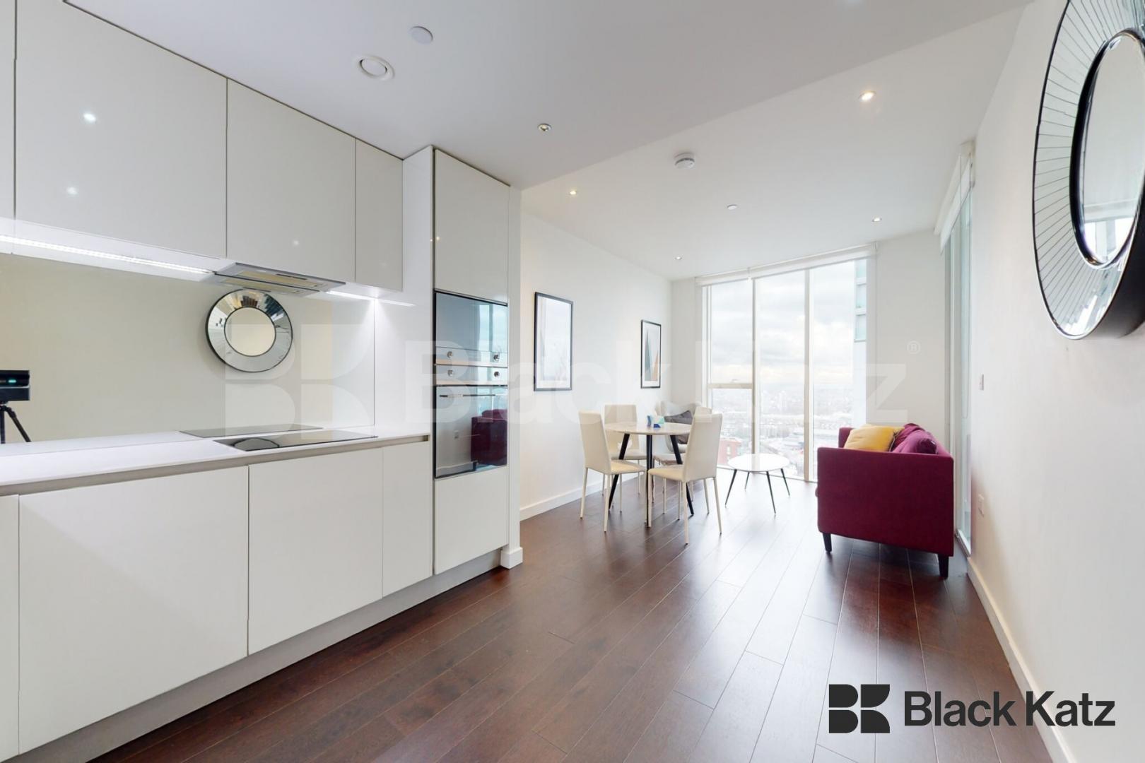Stunning two bedrooms on Nine Elms Wandsworth Road - Sky Gardens, Nine Elms