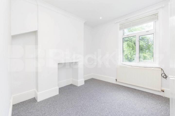 We are please to offer to the market this exceptional 4 bedroom 2 reception house, can also be used as a 5 bedroom house. Located in a desirable neighborhood of Muswell Hill a stone's throw away from the prestigious Muswell Hill Golf Club Pembroke Road, London, N10,  London