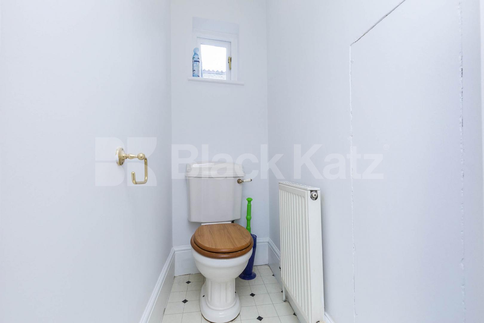 Newly refurbished 5 bedroom house located near Muswell Golf Club  Pembroke Road, Muswell Hill 