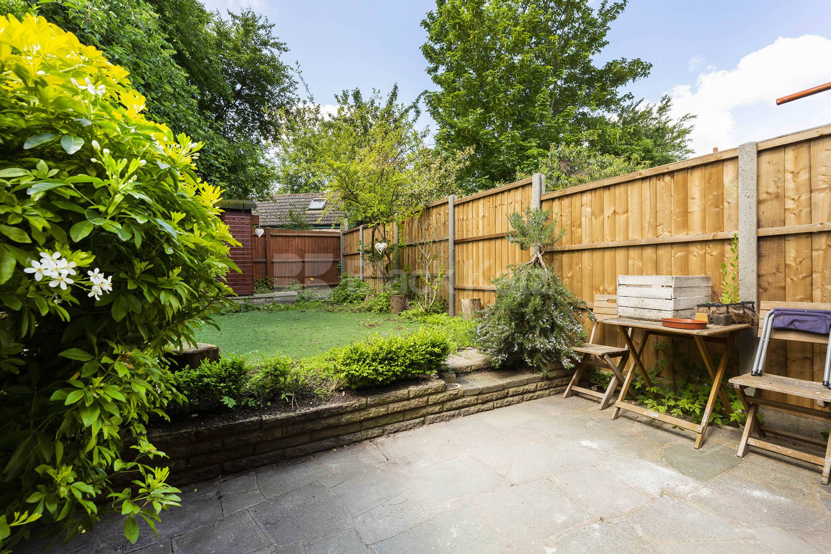 4 bedroom, 2 reception house located near Muswell Golf Club  Pembroke Road, Muswell Hill  N10