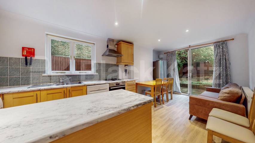 Newly refurbished 5 bedroom house located near Muswell Golf Club  Pembroke Road, Muswell Hill 