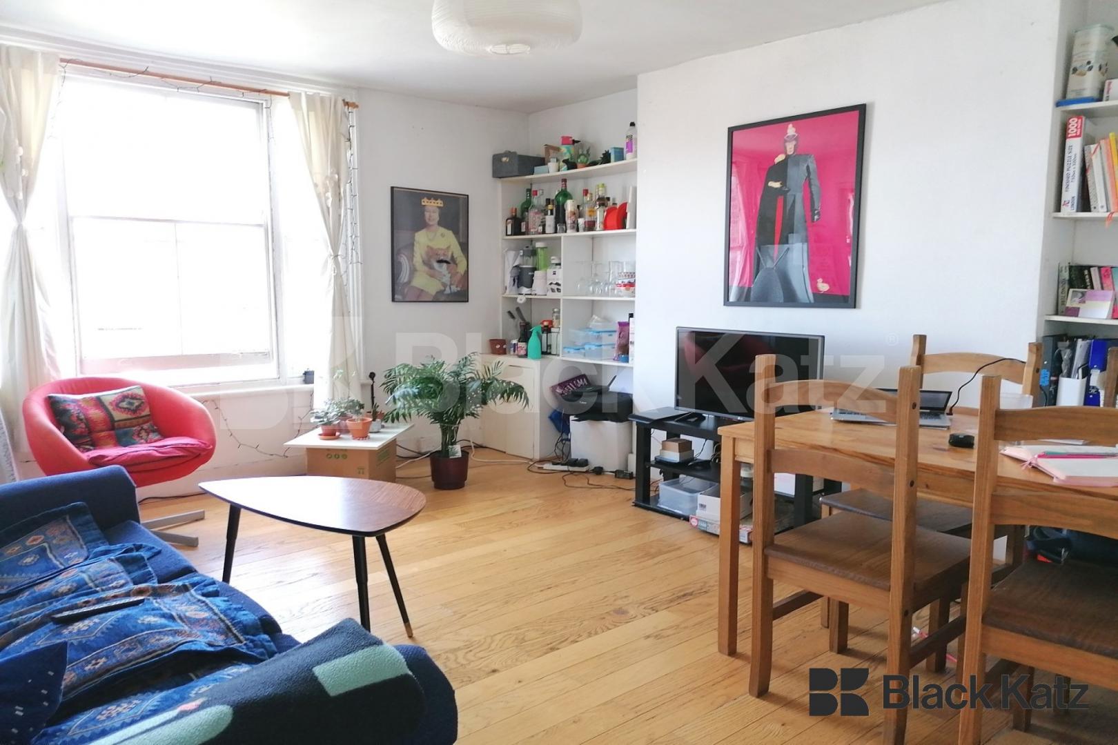 Charming two bedroom two bathroom flat with study room Hayter Road, Brixton Hill