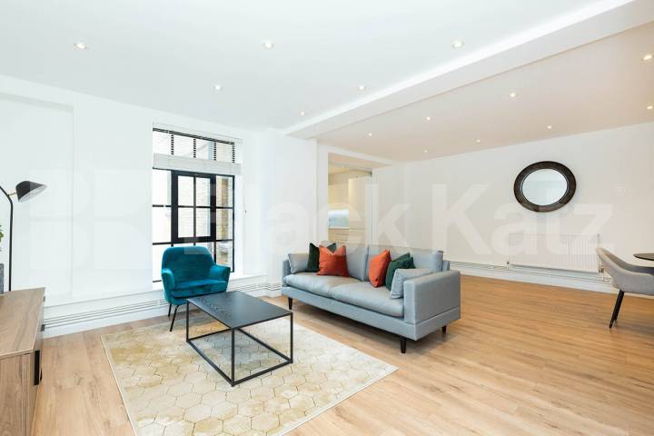 3 bedroom property spread over 1296sqft in Dalston Springfield House lofts - Tyssen Street, Dalston