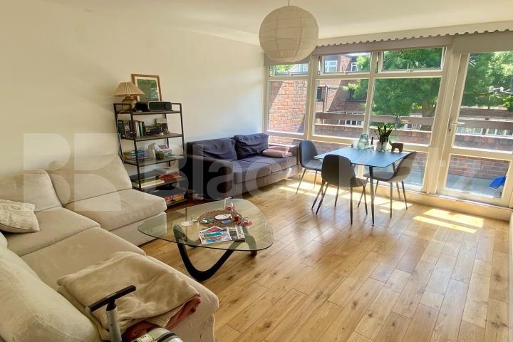 Superbly located duplex apartment   Thessaly Road, Stockwell/Vauxhall/Battersea