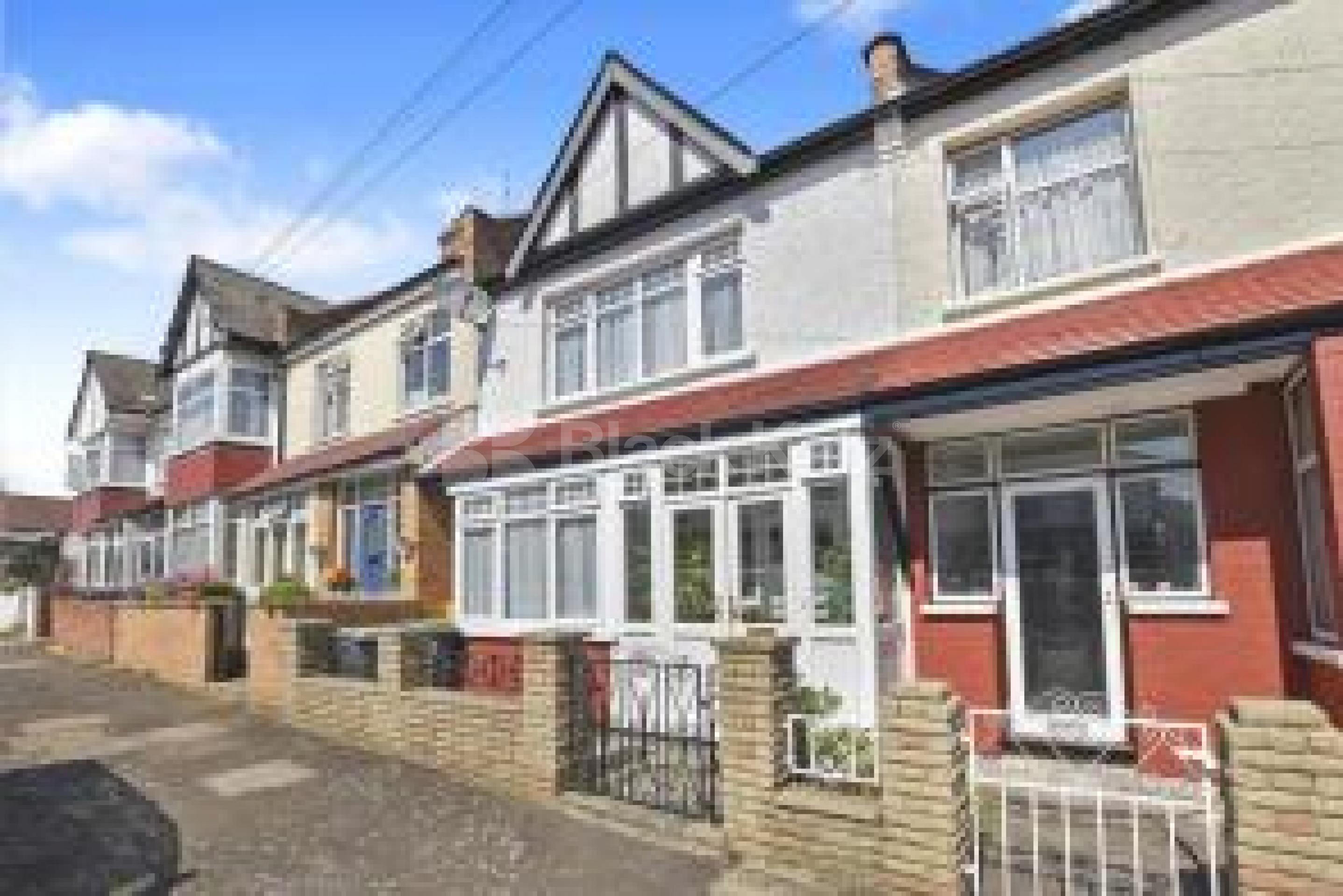 5 Bedroom, Part Furnished House in Perth Road, WOOD GREEN