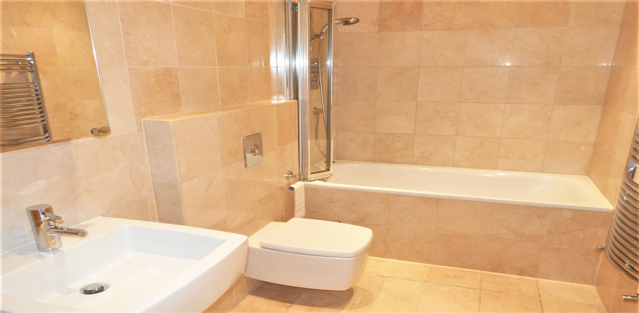 			2 Bedroom, 1 bath, 1 reception Apartment			 Heath Street, HAMPSTEAD