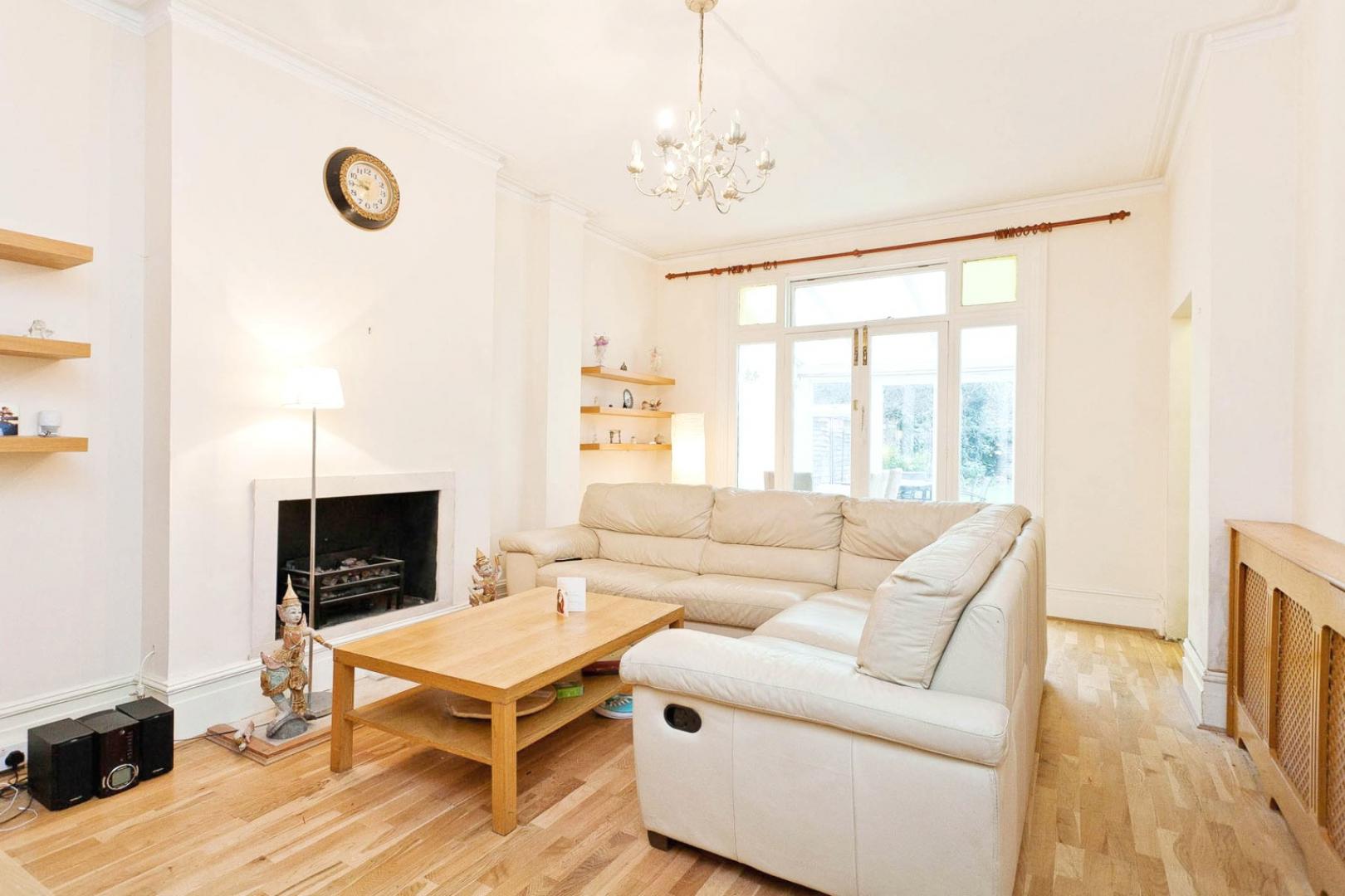 			NEW INSTRUCTION (three bathrooms, private garden), 3 Bedroom, 1 bath, 1 reception Flat			 Dyne Road, KILBURN