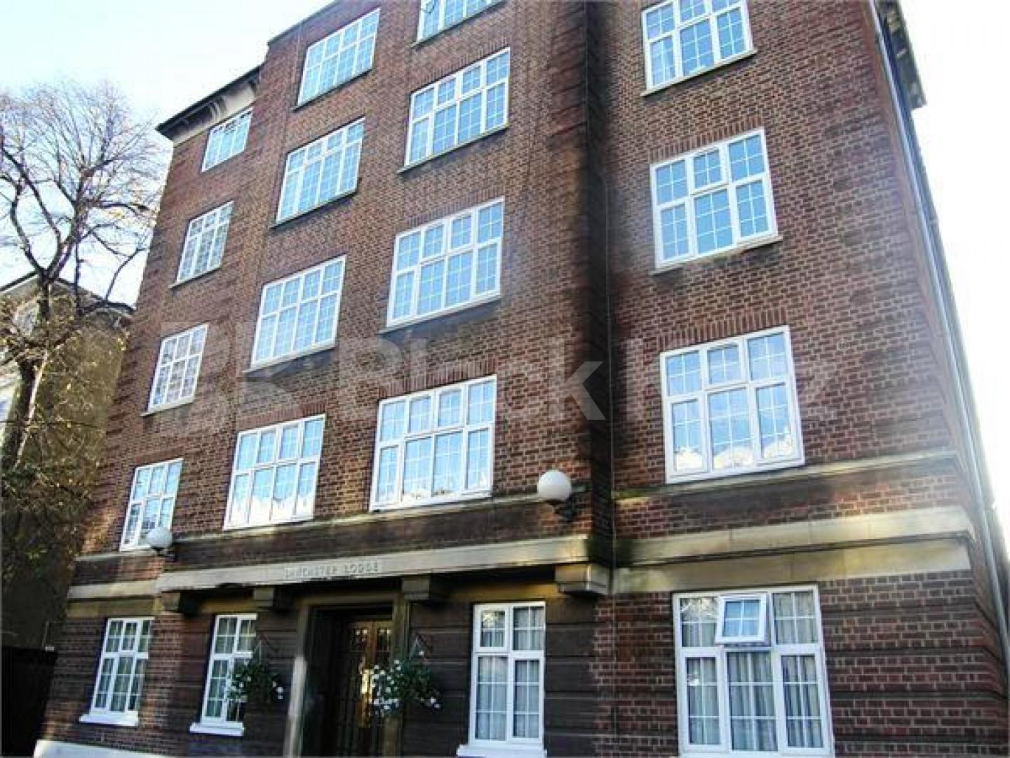 			NEW INSTRUCTION!, 2 Bedroom, 1 bath, 1 reception Flat			 Lancaster Road, NOTTING HILL 