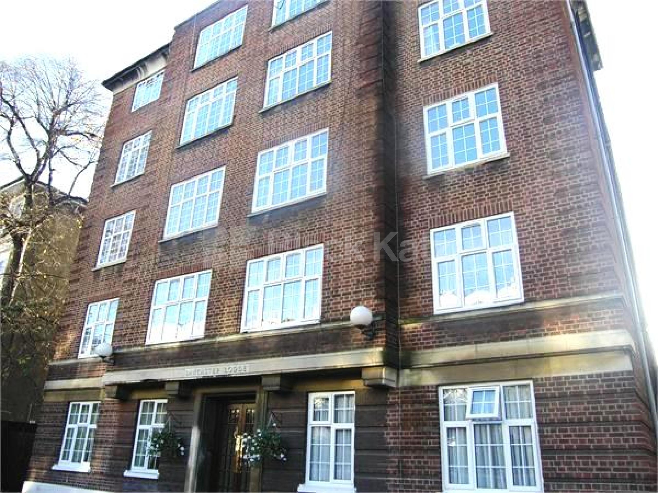 			NEW INSTRUCTION!, 2 Bedroom, 1 bath, 1 reception Flat			 Lancaster Road, NOTTING HILL  W11