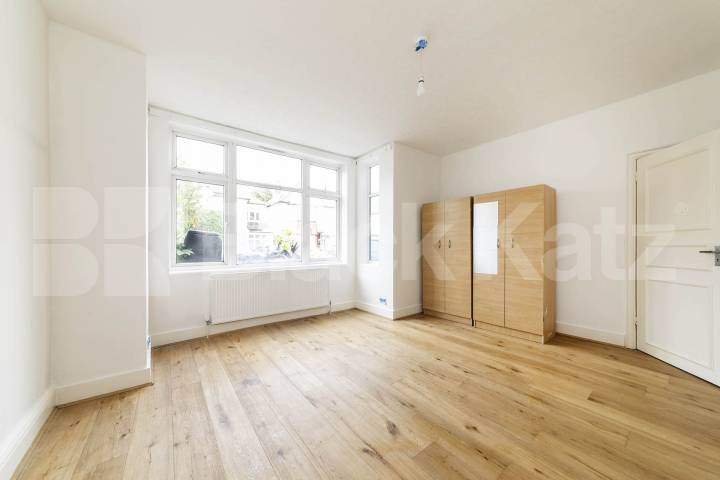 A well-presented and spacious two-bedroom property situated on the popular Geary Road, offering generous living accommodation throughout and available immediately Geary Road, London, NW10,  London