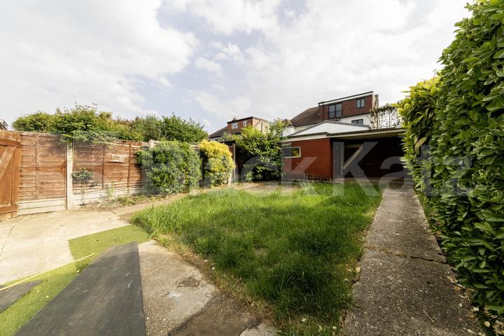 A well-presented and spacious two-bedroom property situated on the popular Geary Road, offering generous living accommodation throughout and available immediately Geary Road, London, NW10,  London