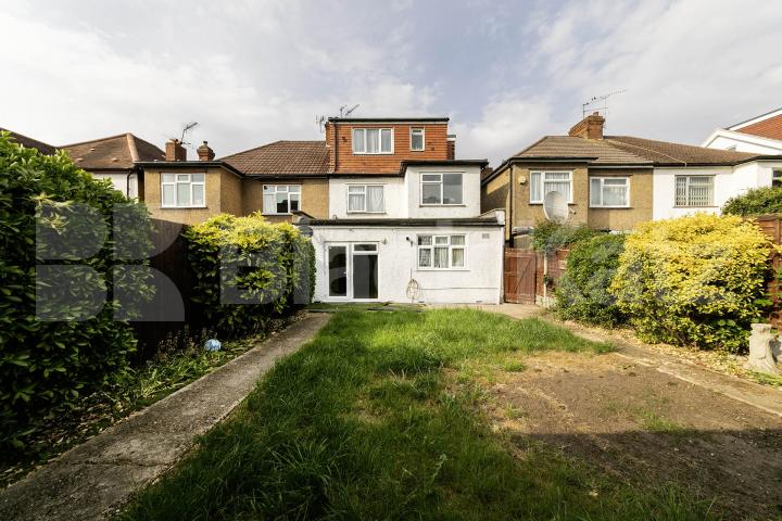 A well-presented and spacious two-bedroom property situated on the popular Geary Road, offering generous living accommodation throughout and available immediately Geary Road, London, NW10,  London