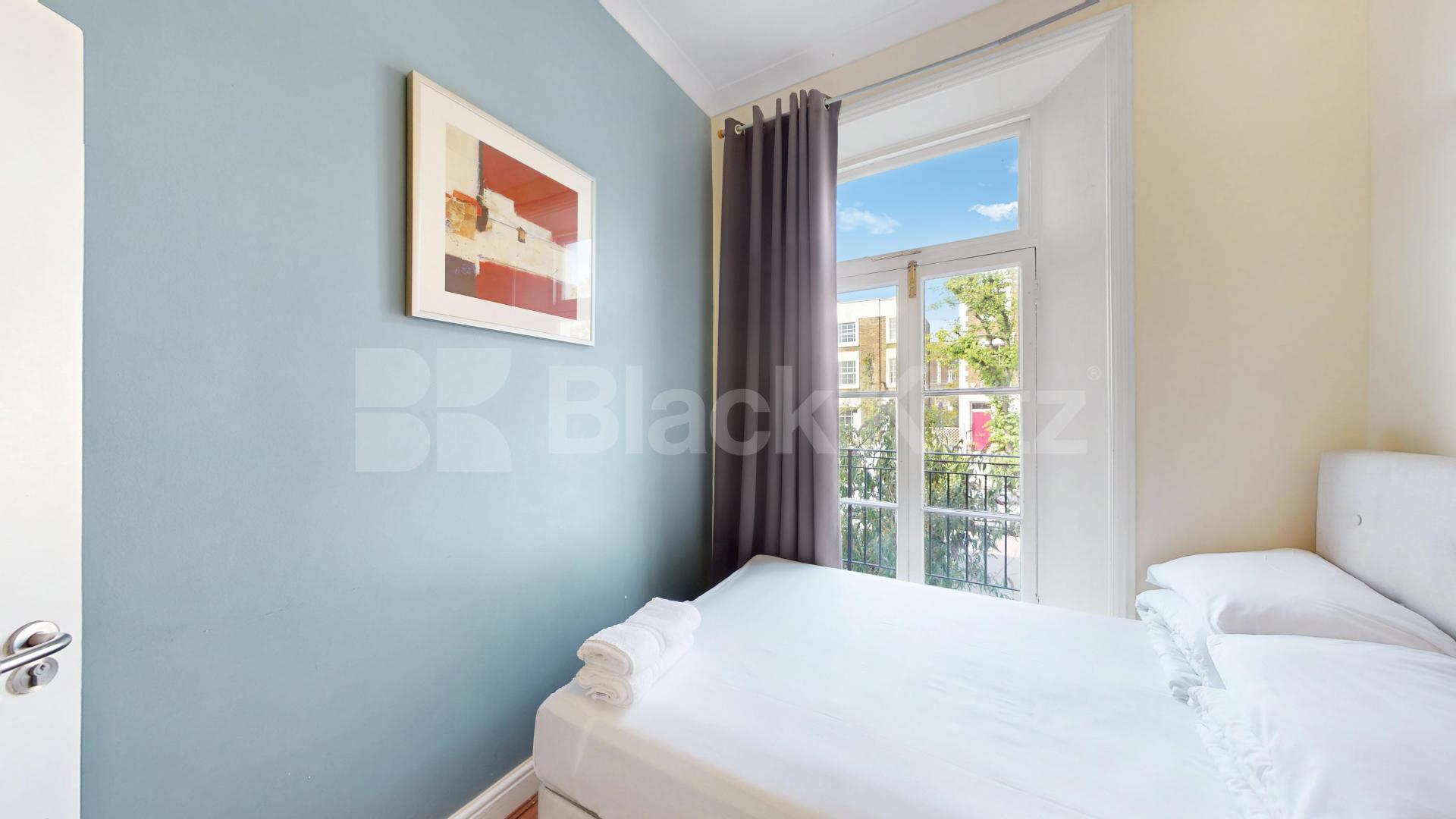 Stylish 3 bedroom flat on quiet residential street in Camden  Rochester Road, Camden