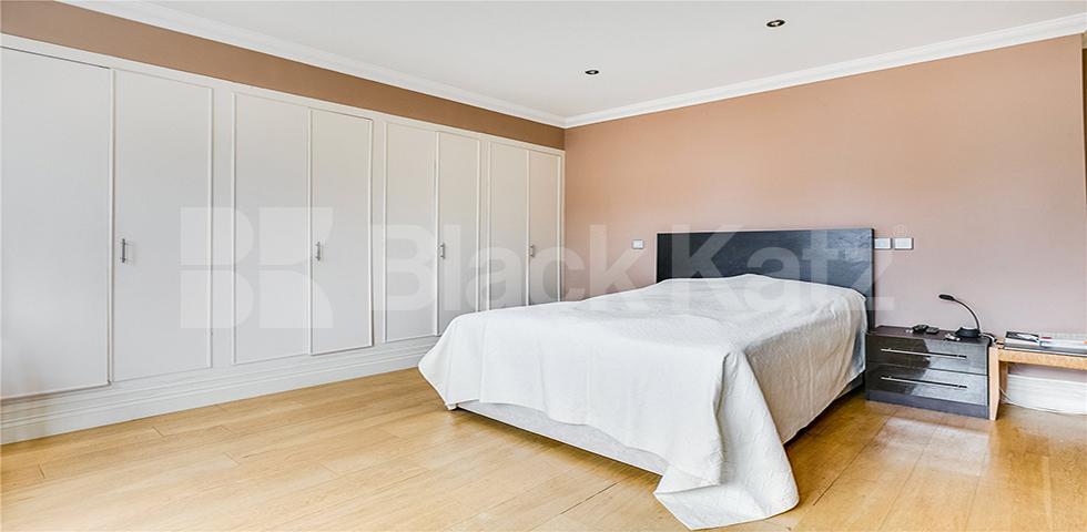 			NEW INSTRUCTION, 1 Bedroom, 1 bath, 1 reception Flat			 Wadham Gardens, PRIMROSE HILL