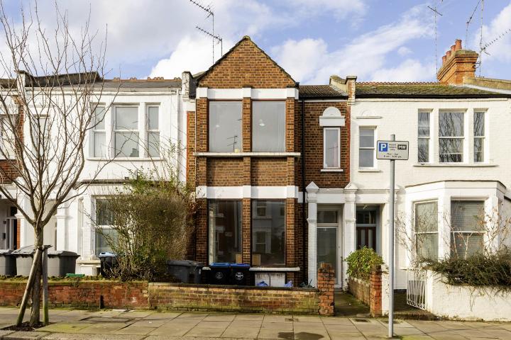 Modern Apartment Riffel Road, Willesden Green