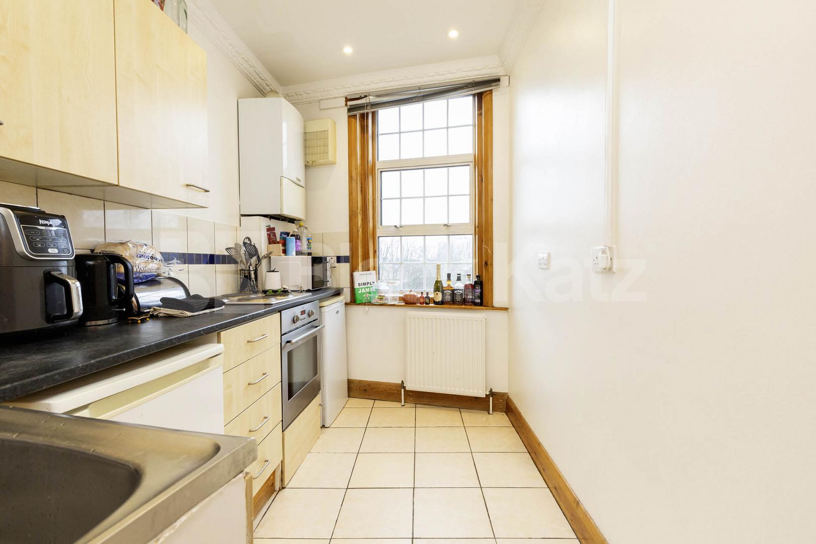 			1 Bedroom, 1 bath, 1 reception 			 Burnley Road, London, NW10,  London