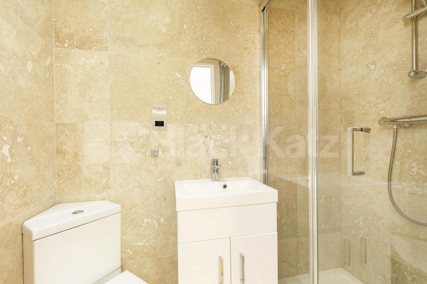 We are delighted to offer this newly build three bedroom, three bathroom apartment located in Cricklewood area Dignam Close, Kazakh House, NW2,  Kazakh House