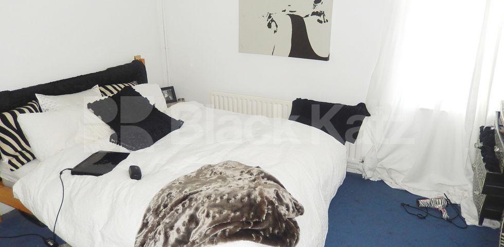 			NEW INSTRUCTION (Private Garden), 3 Bedroom, 1 bath, 1 reception Maisonette			 Jeddo Road, Shepherds Bush