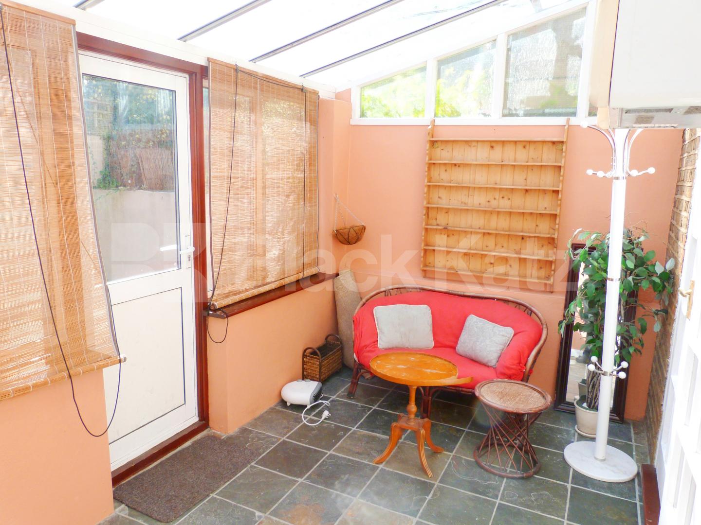 			NEW INSTRUCTION, 1 Bedroom, 1 bath, 1 reception Apartment			 Halford Road, Fulham