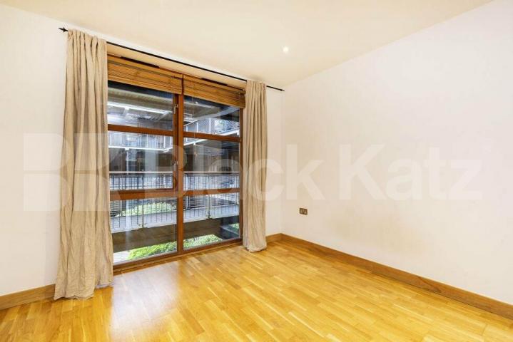 Modern 2 bed 2 bath within a private development mins to tube & shops Noko House, Banister Road, Kensal Rise